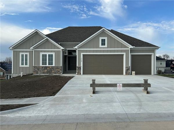 1150 W Edwards Street, Maryville, MO 64468