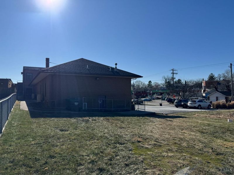 3630 Boudinot Avenue, Cincinnati, OH 45211 Photo 4