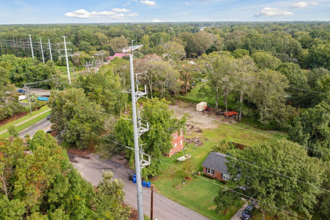 1190 Folly Road Photo 10