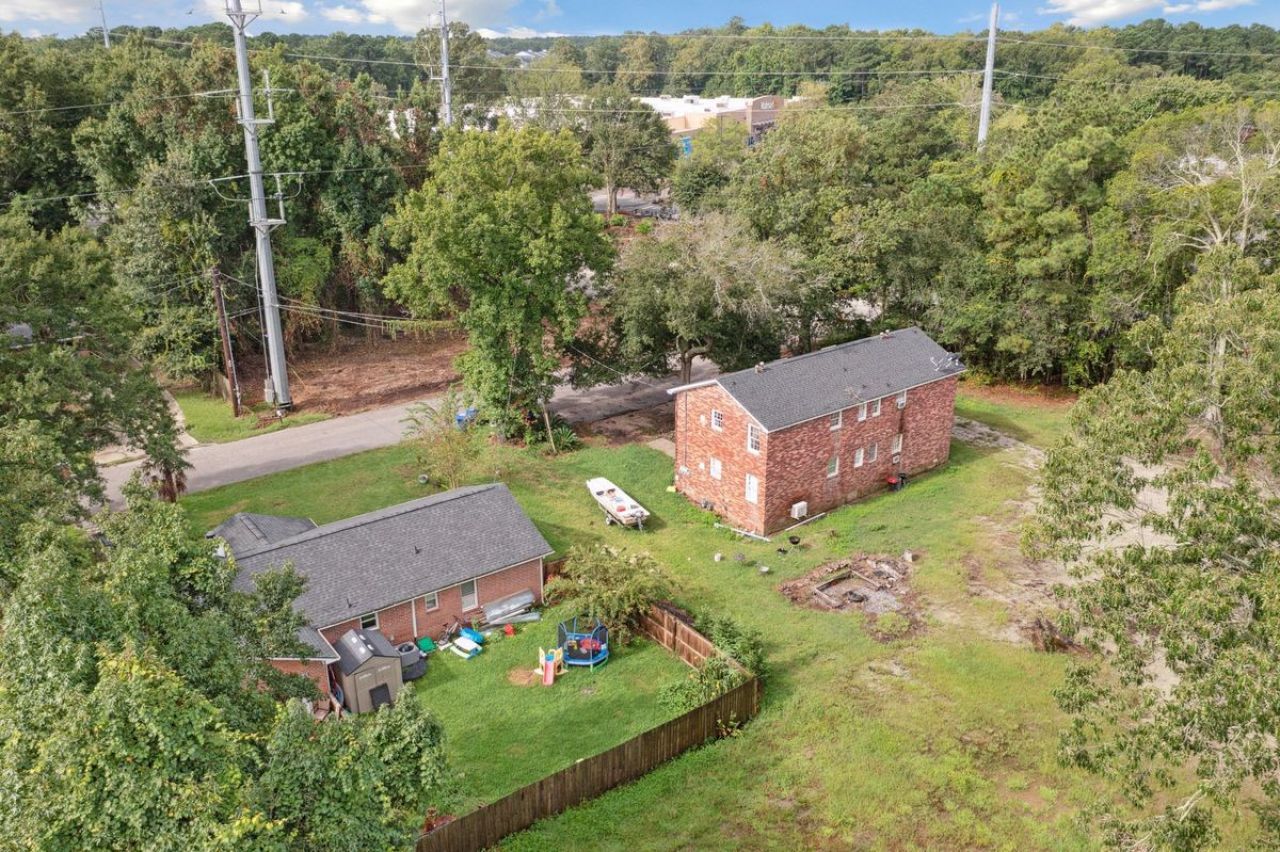 1190 Folly Road Photo 5