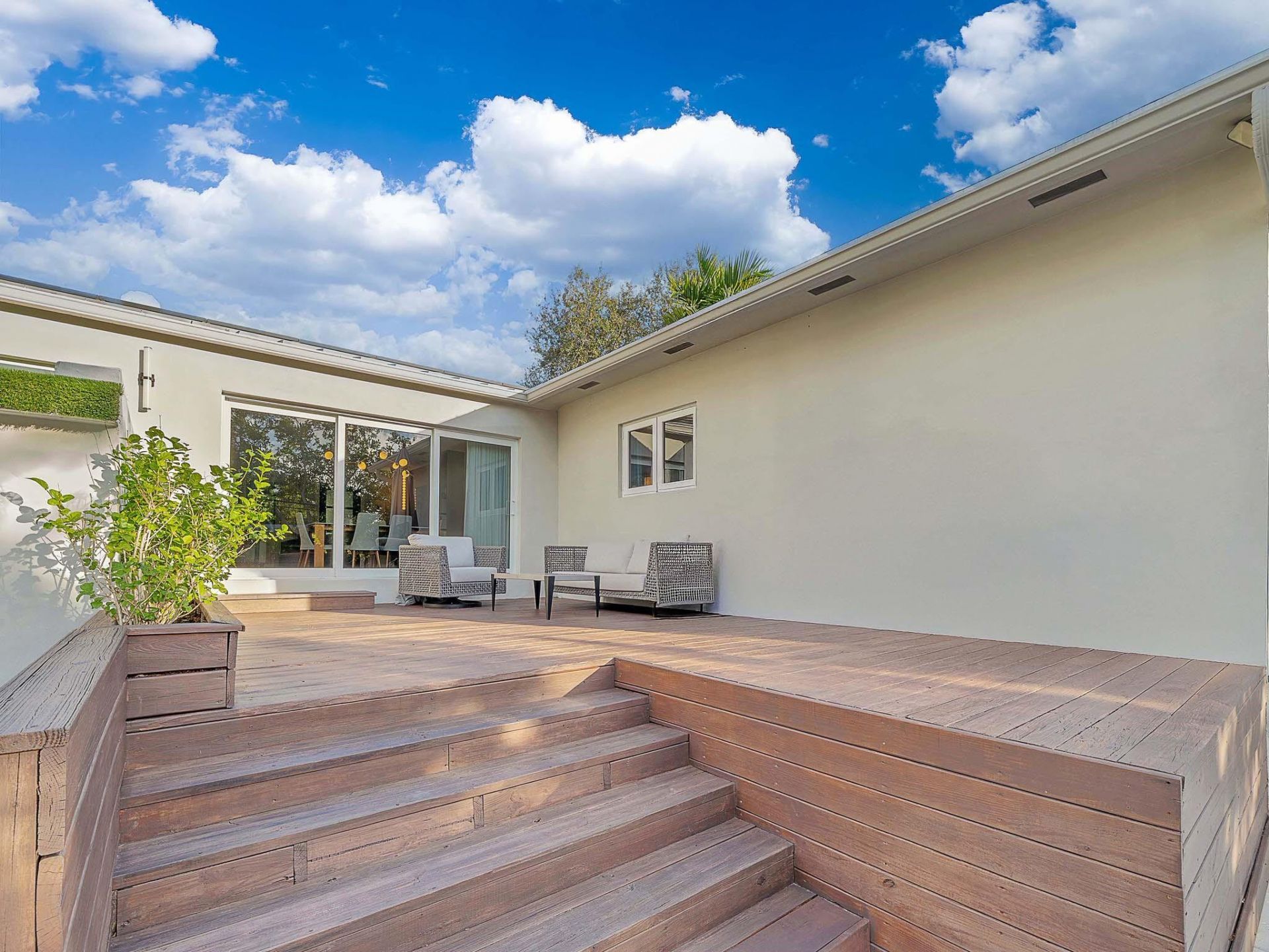 715 N Victoria Park Road, Fort Lauderdale, FL 33304 Photo