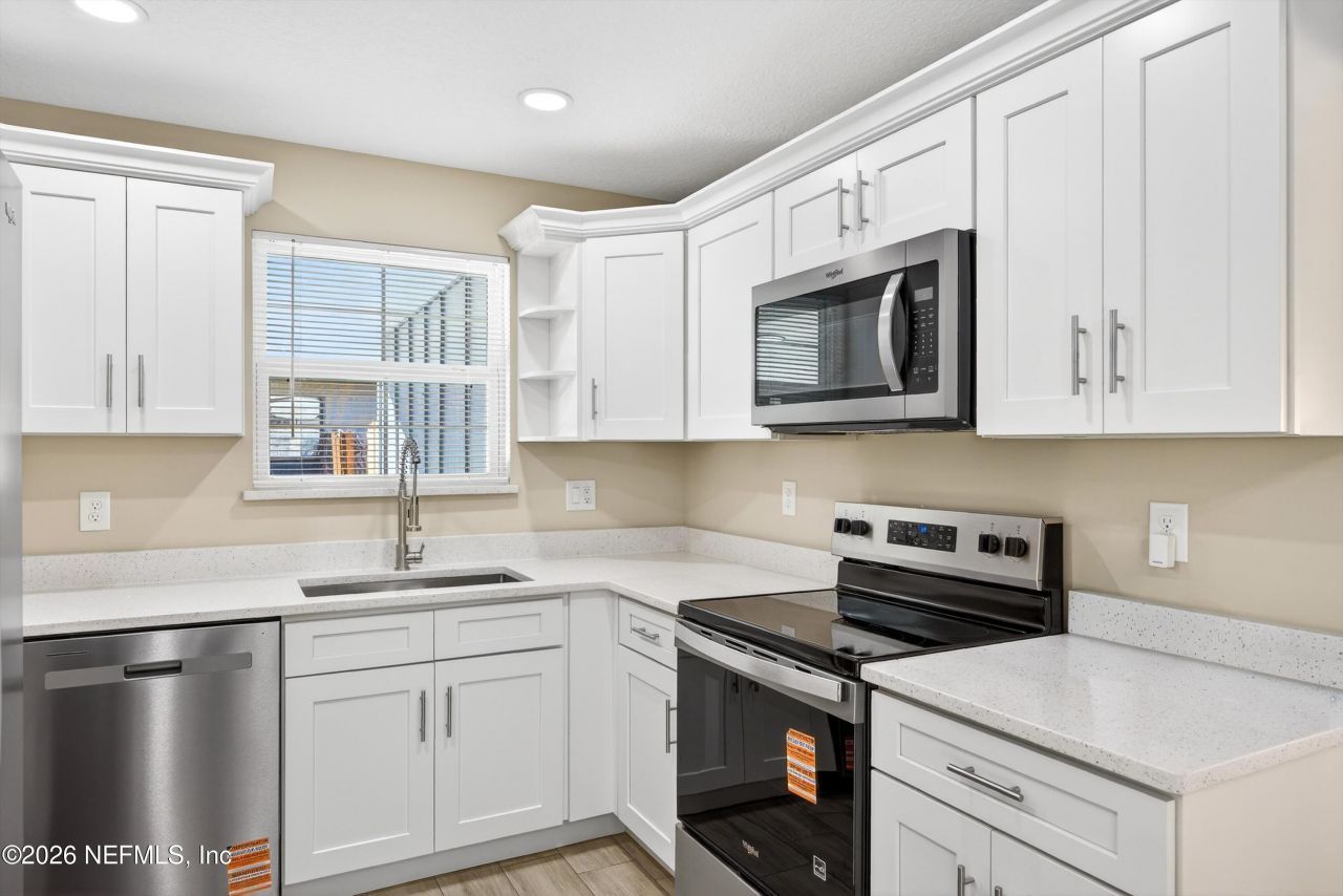 2114 Hugh Edwards Drive, Jacksonville, FL 32210 Main Photo