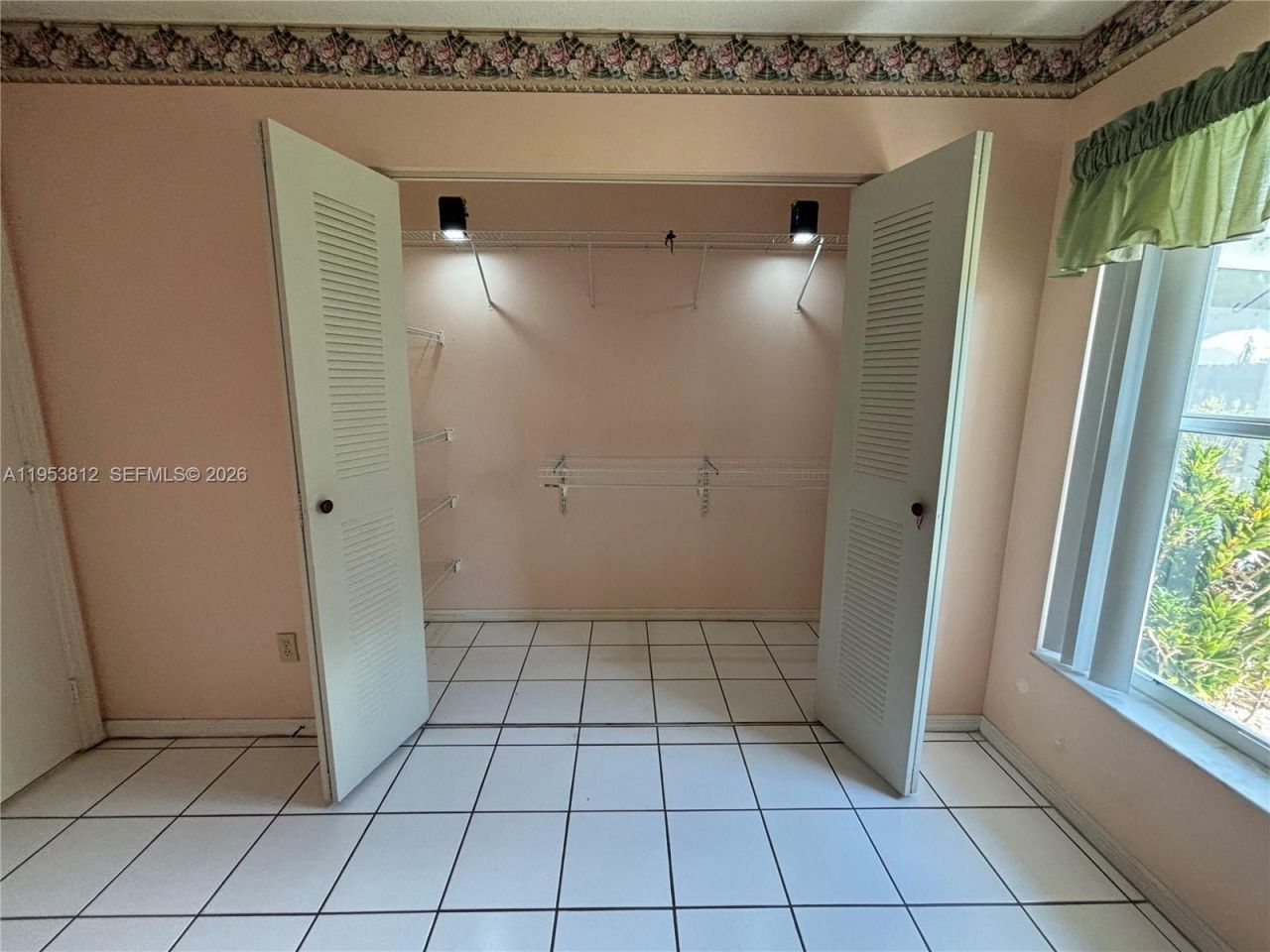 17301 SW 149th Ct, Miami, FL 33187 Photo