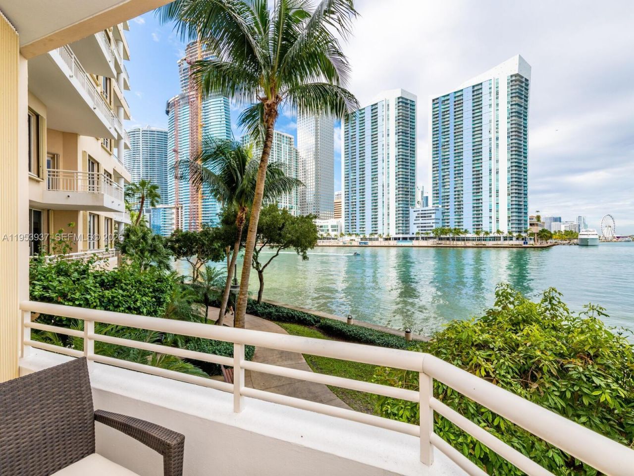 888 Brickell Key Dr, Unit 210, Miami, FL 33131 Photo