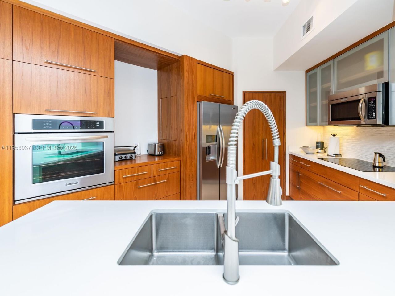 888 Brickell Key Dr, Unit 210, Miami, FL 33131 Photo