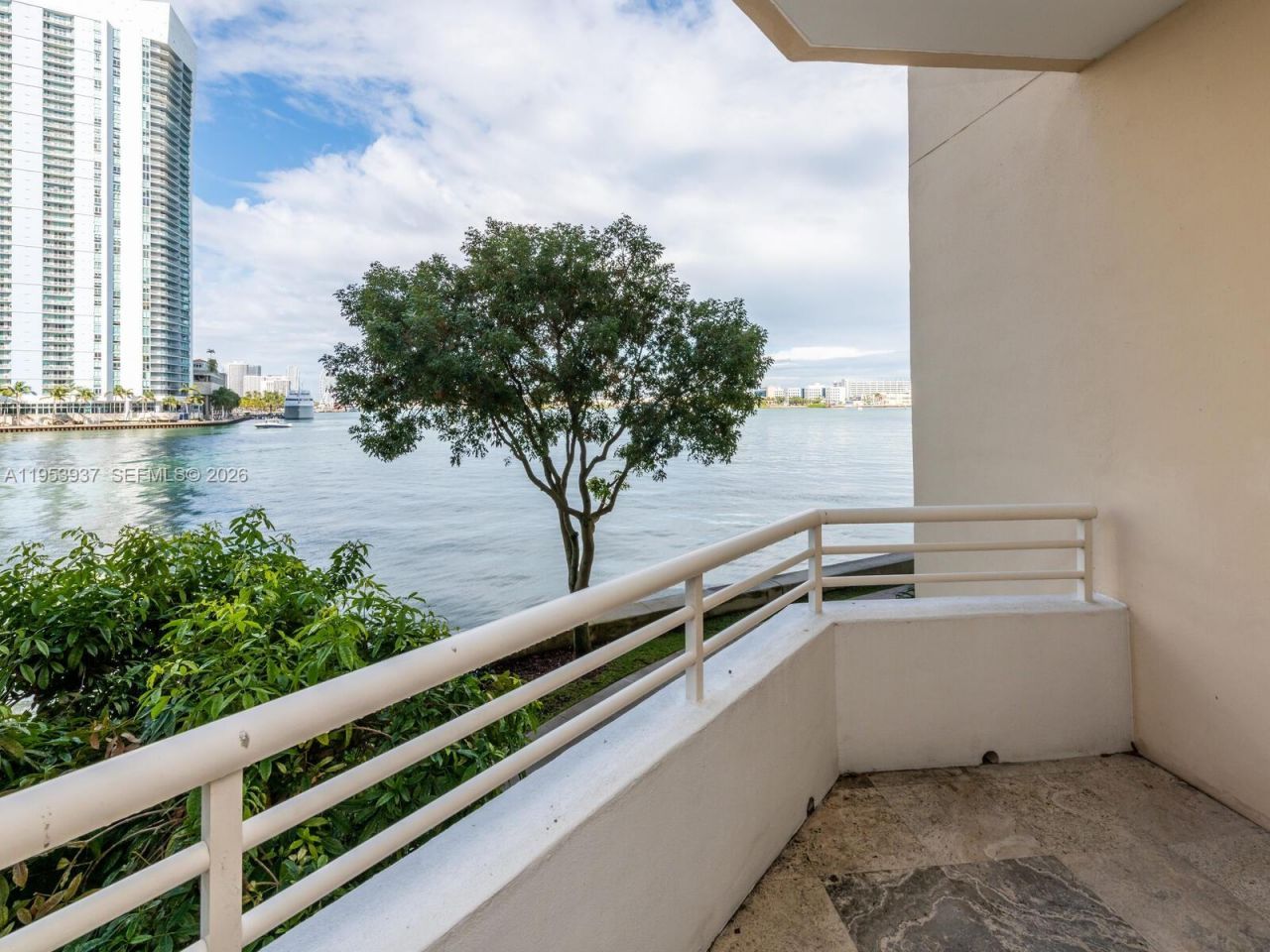 888 Brickell Key Dr, Unit 210, Miami, FL 33131 Photo