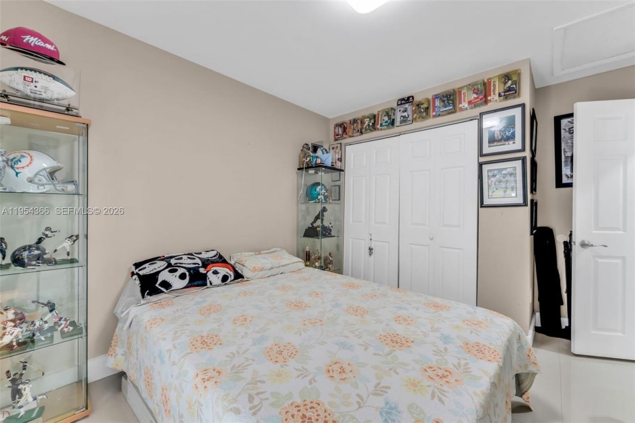 3246 NW 204th Ter , Miami Gardens, FL 33056 Photo