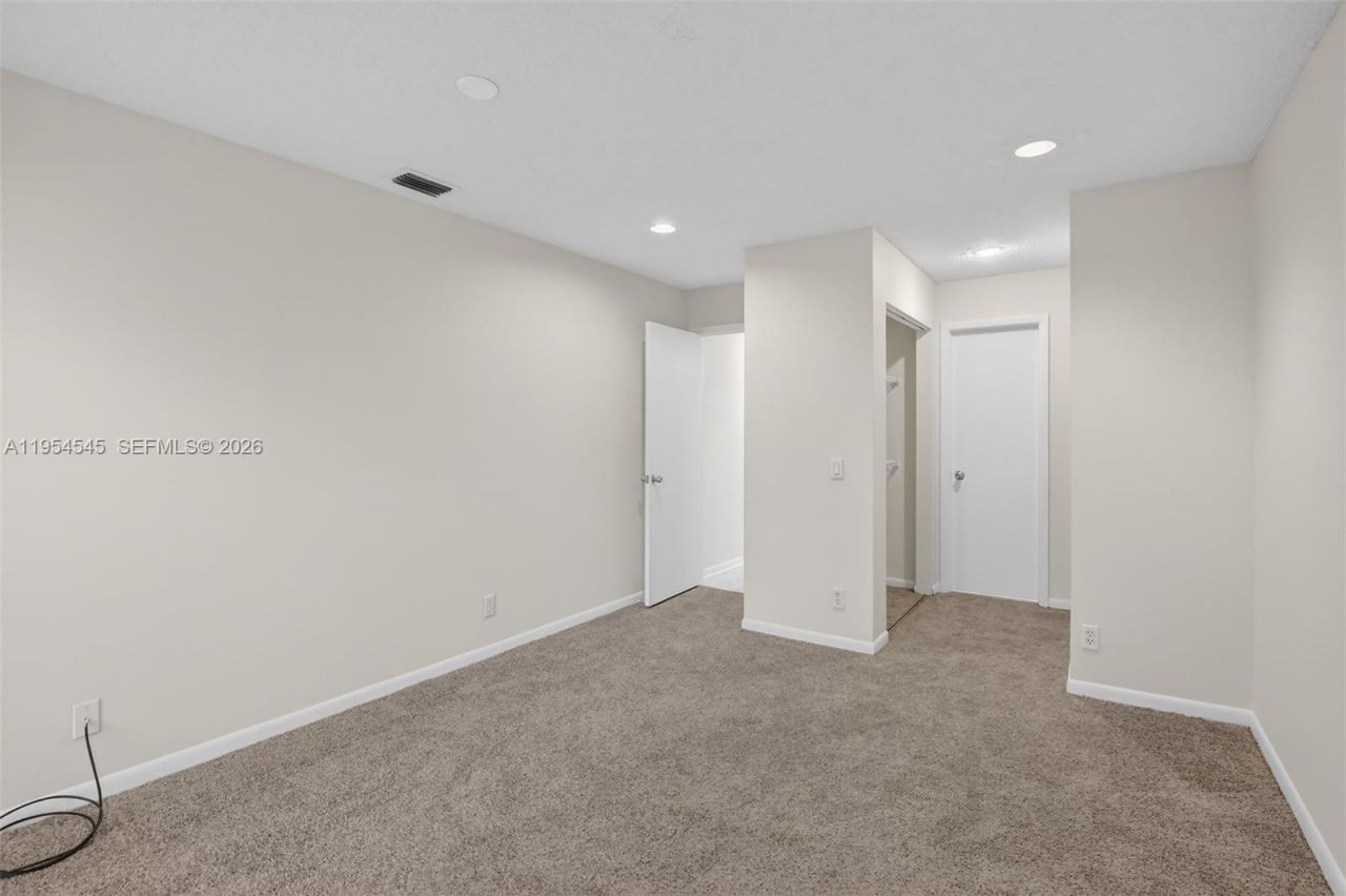 2141 Austin, Weston, FL 33326 Photo