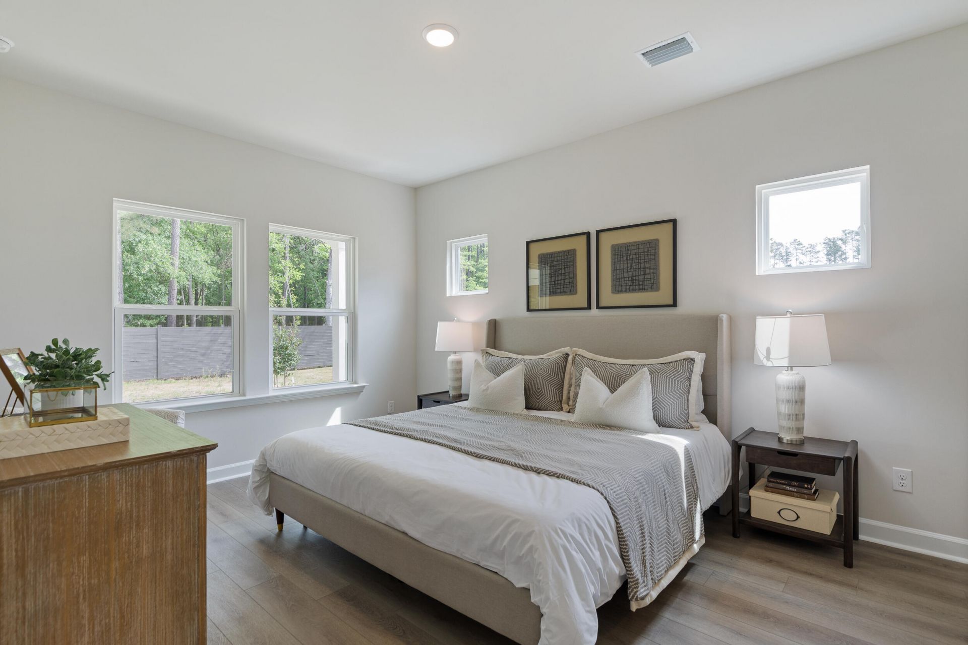 902 Dusk Drive Photo 12