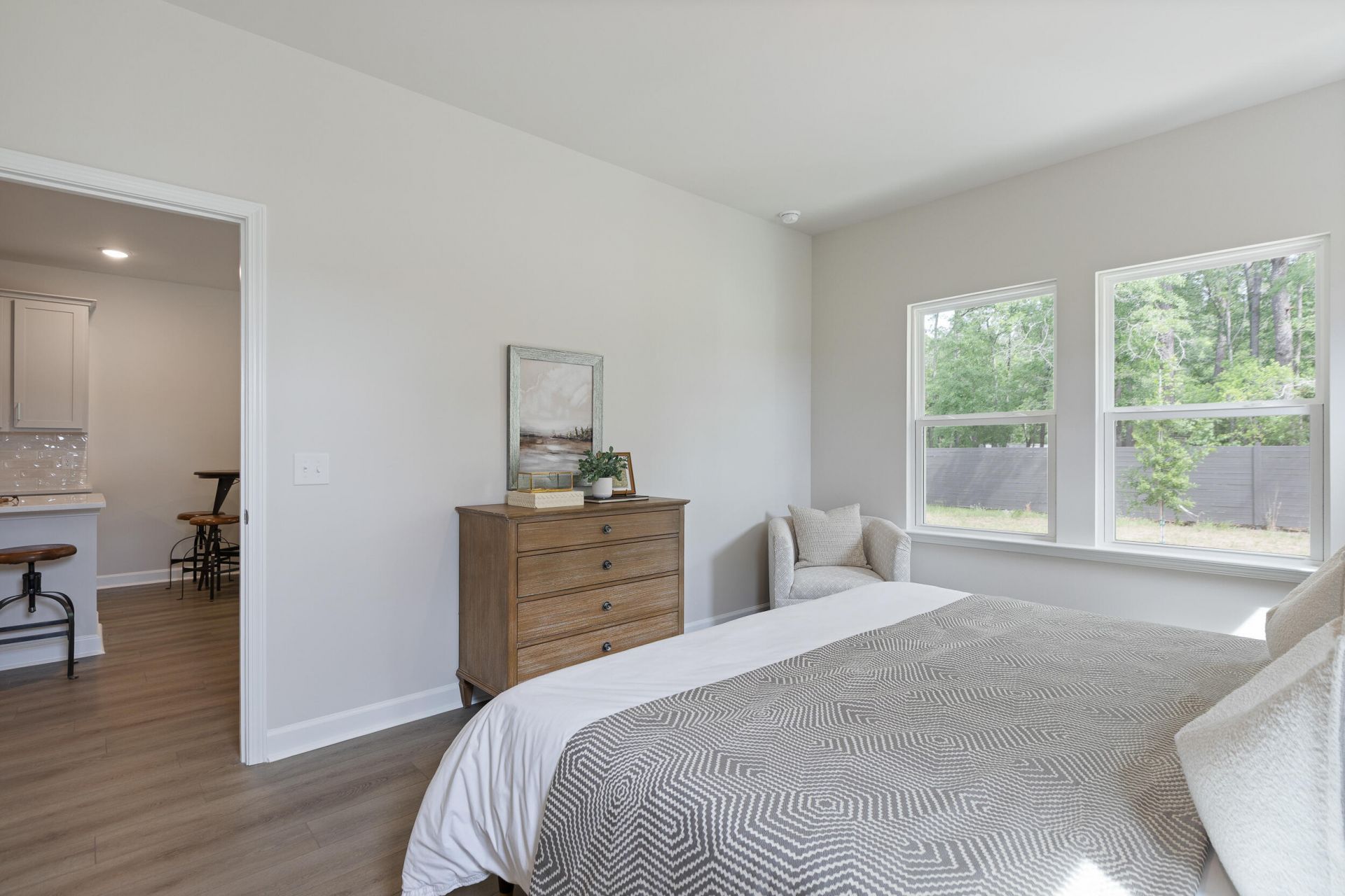 902 Dusk Drive Photo 13