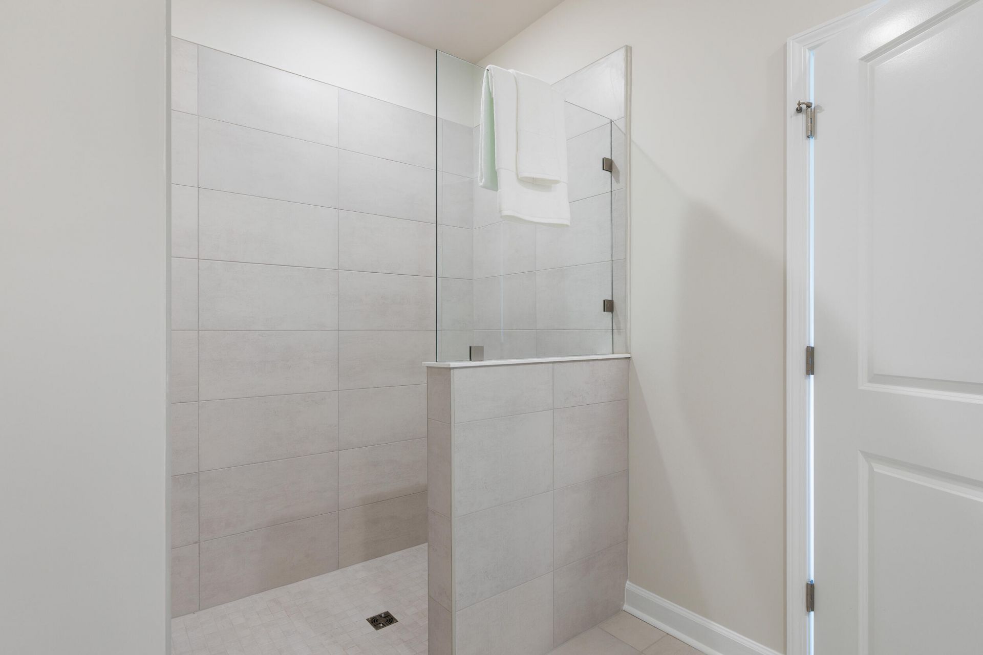 902 Dusk Drive Photo 16