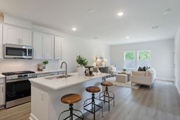 902 Dusk Drive photo 4