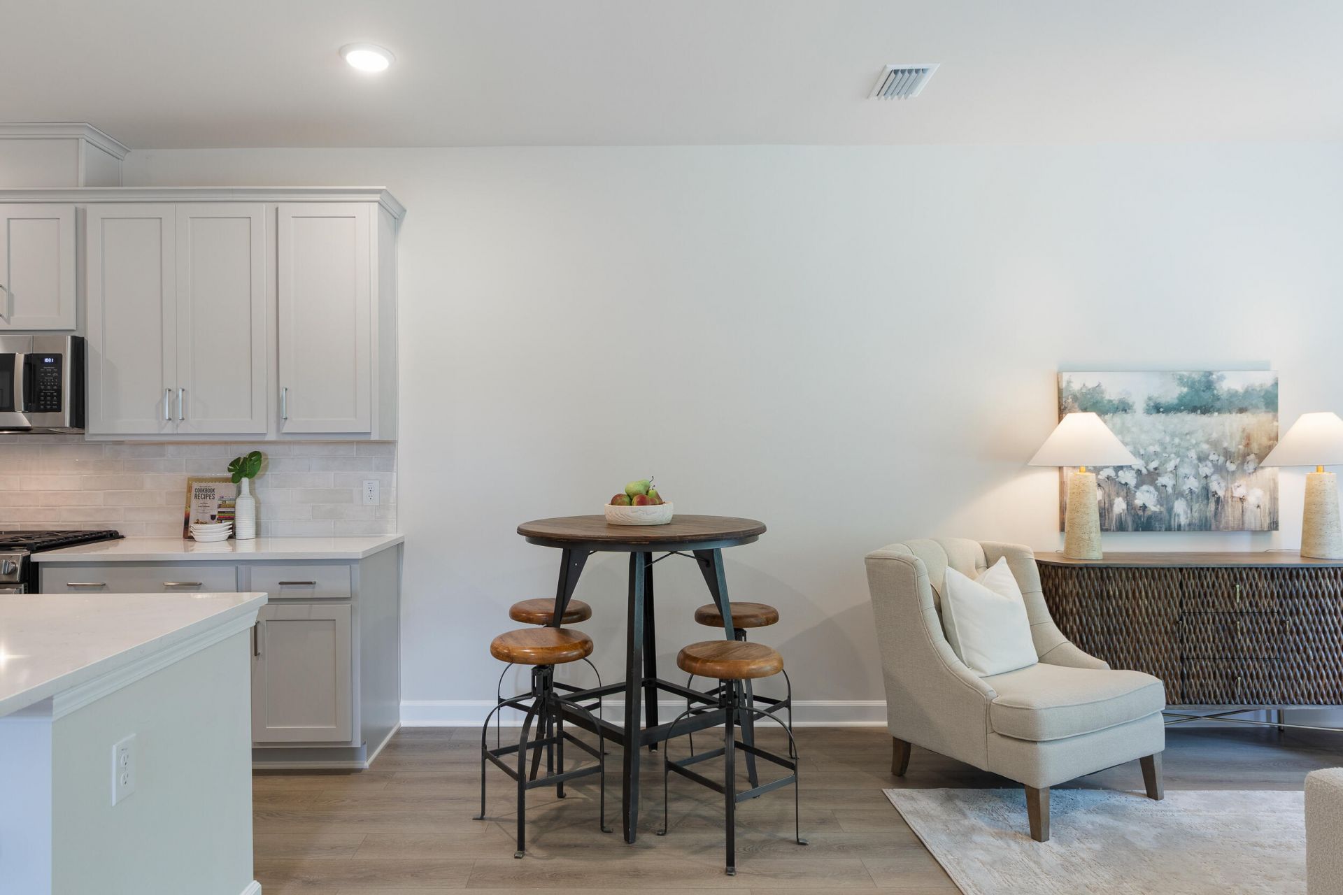 902 Dusk Drive Photo 9