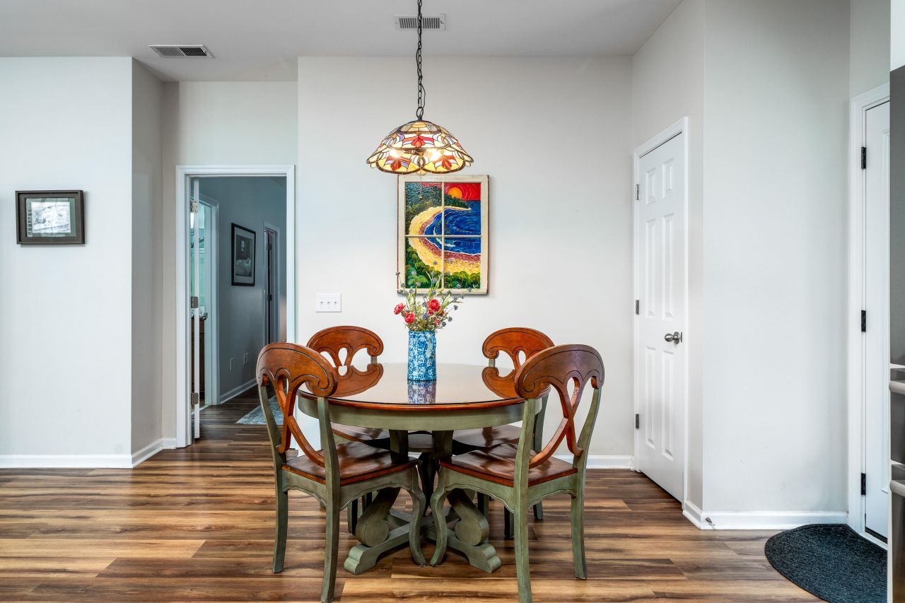 3615 Franklin Tower Drive Photo 12