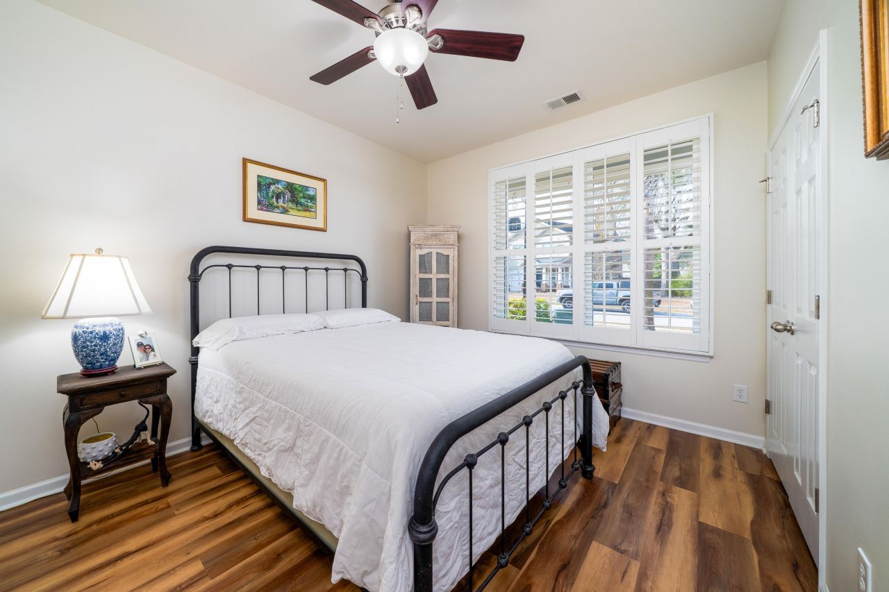 3615 Franklin Tower Drive Photo 20