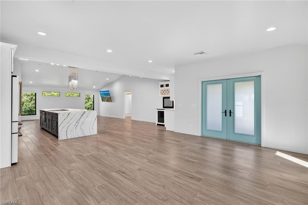 1211 Periwinkle Way , Sanibel, FL 33957 Photo