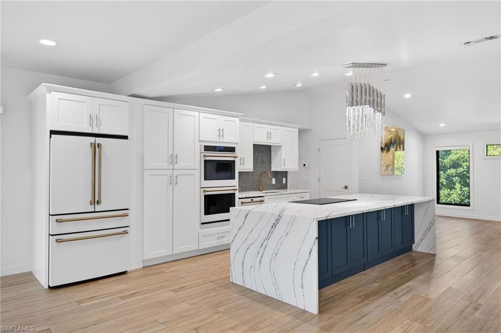 1211 Periwinkle Way , Sanibel, FL 33957 Photo