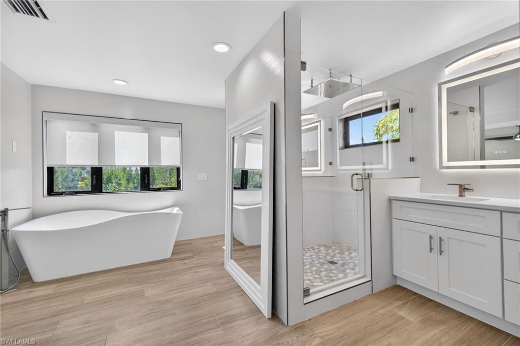 1211 Periwinkle Way , Sanibel, FL 33957 Photo