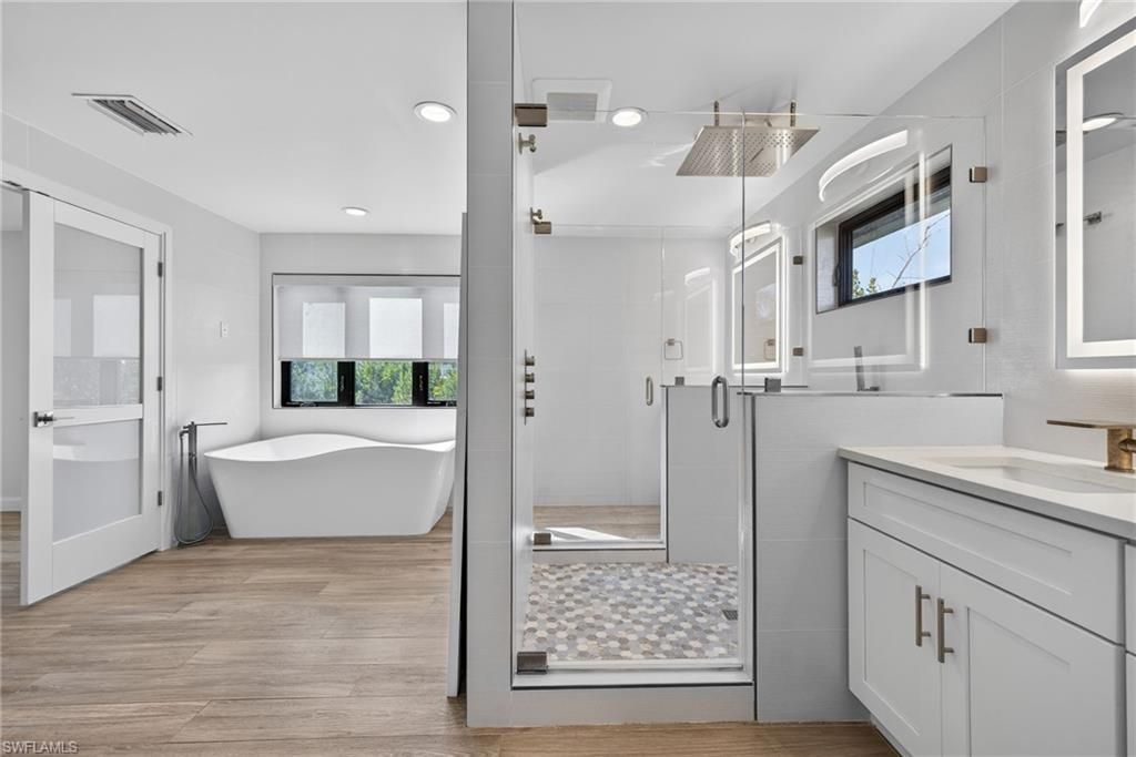 1211 Periwinkle Way , Sanibel, FL 33957 Photo