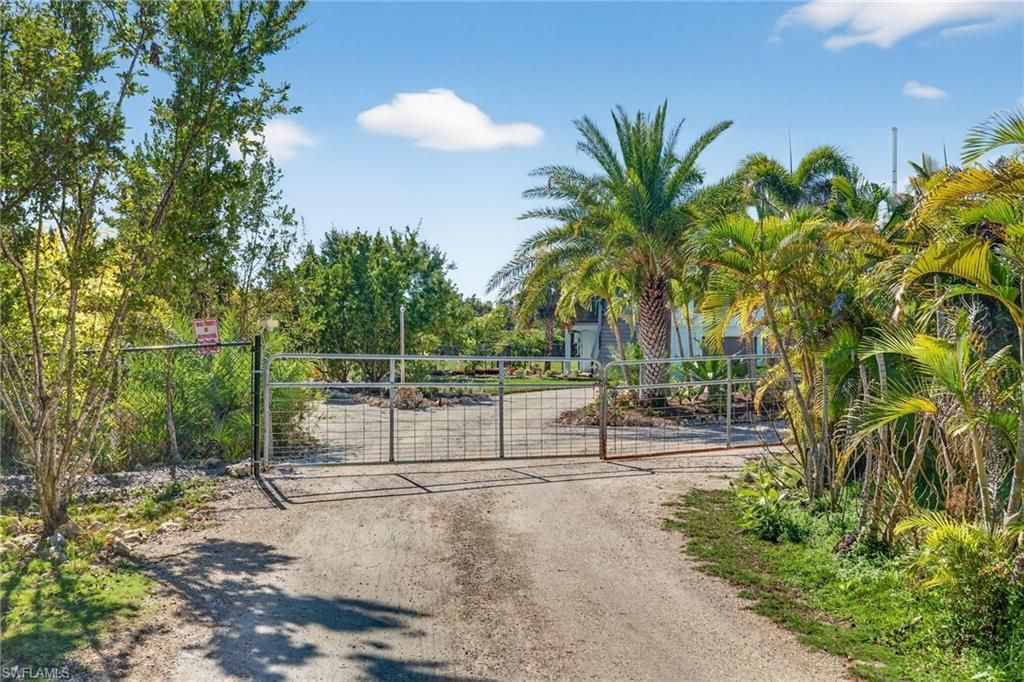 1211 Periwinkle Way , Sanibel, FL 33957 Photo