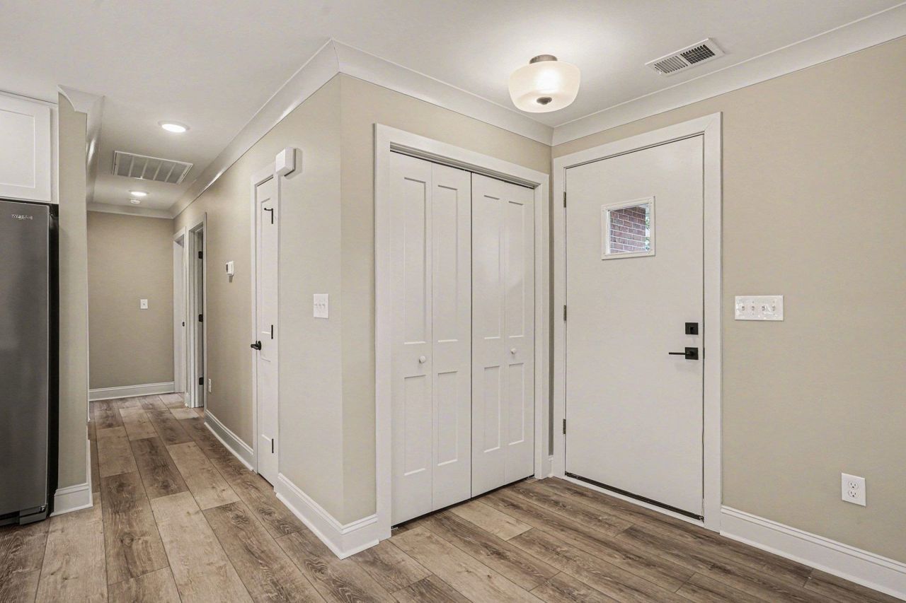 857 Pampas Dr. Photo 10