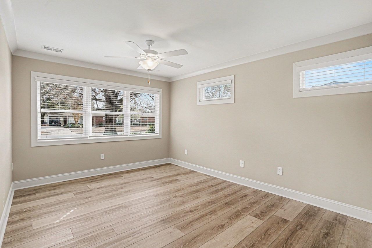 857 Pampas Dr. Photo 4