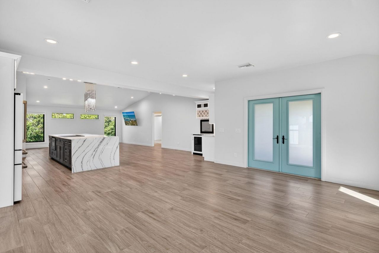1211 Periwinkle Way, Sanibel, FL 33957 Photo