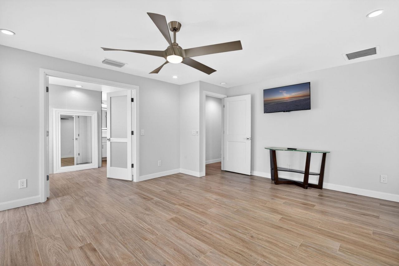 1211 Periwinkle Way, Sanibel, FL 33957 Photo