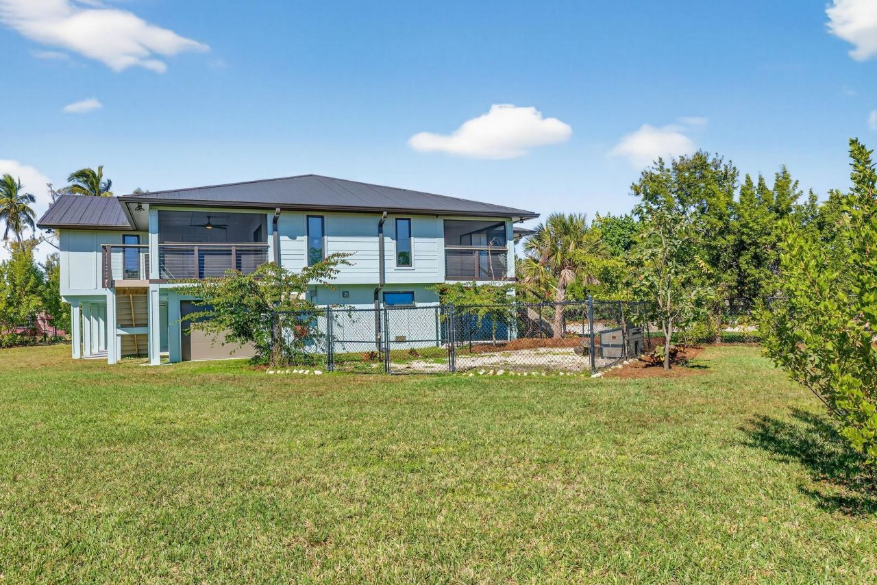 1211 Periwinkle Way, Sanibel, FL 33957 Photo