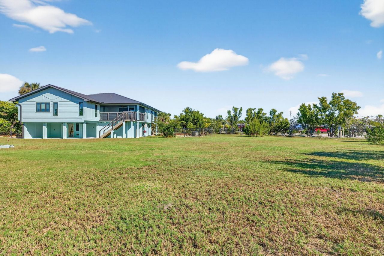 1211 Periwinkle Way, Sanibel, FL 33957 Photo