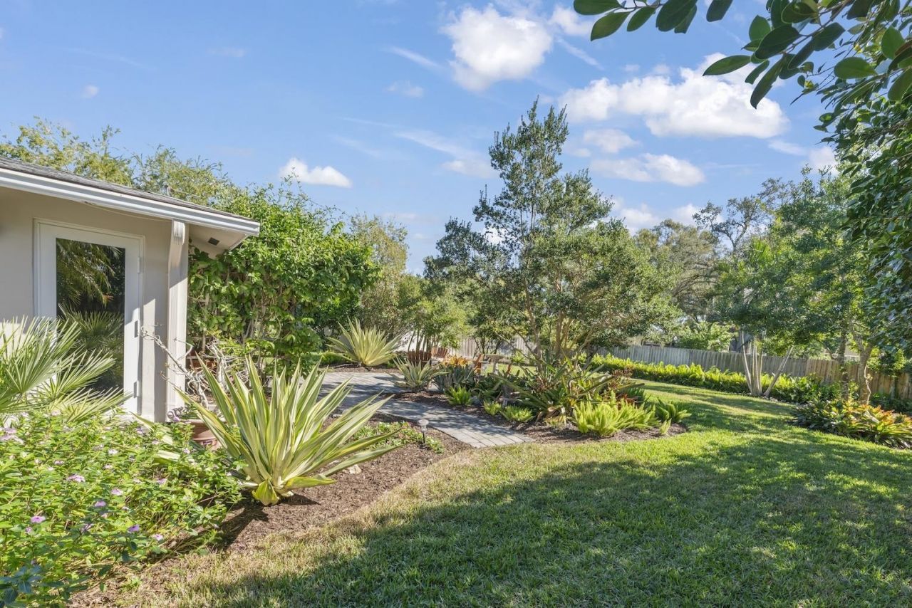 3325 Avocado Dr, Fort Myers, FL 33901 Photo