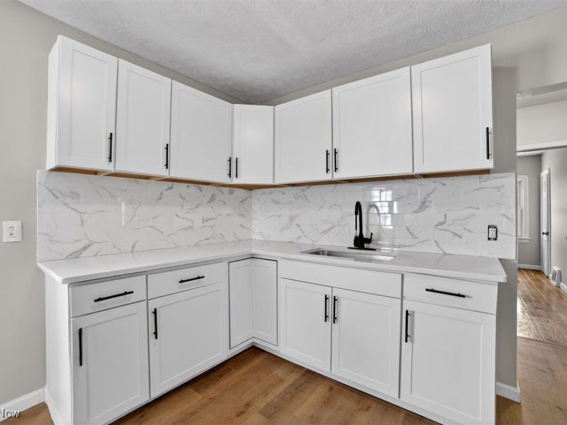 4977 E 90th Street, Garfield Heights, OH 44125 Photo 11