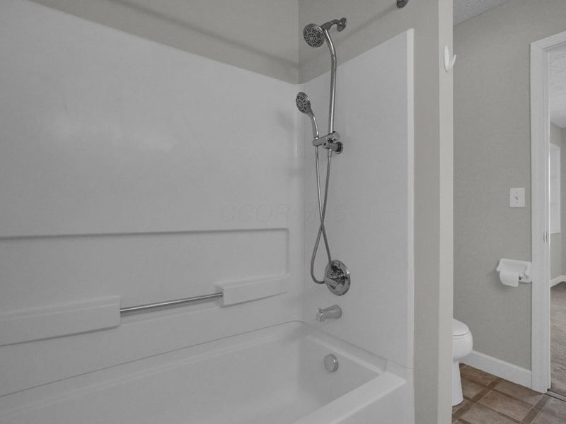 5144 Aquila Drive, Unit C, Canal Winchester, OH 43110 Photo 19