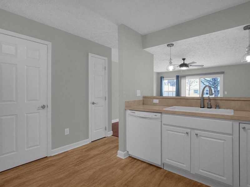 5144 Aquila Drive, Unit C, Canal Winchester, OH 43110 Photo 9