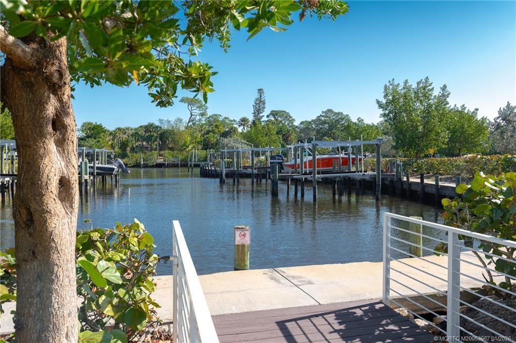 4659 SE Manatee Way, Stuart, FL 34997 Photo