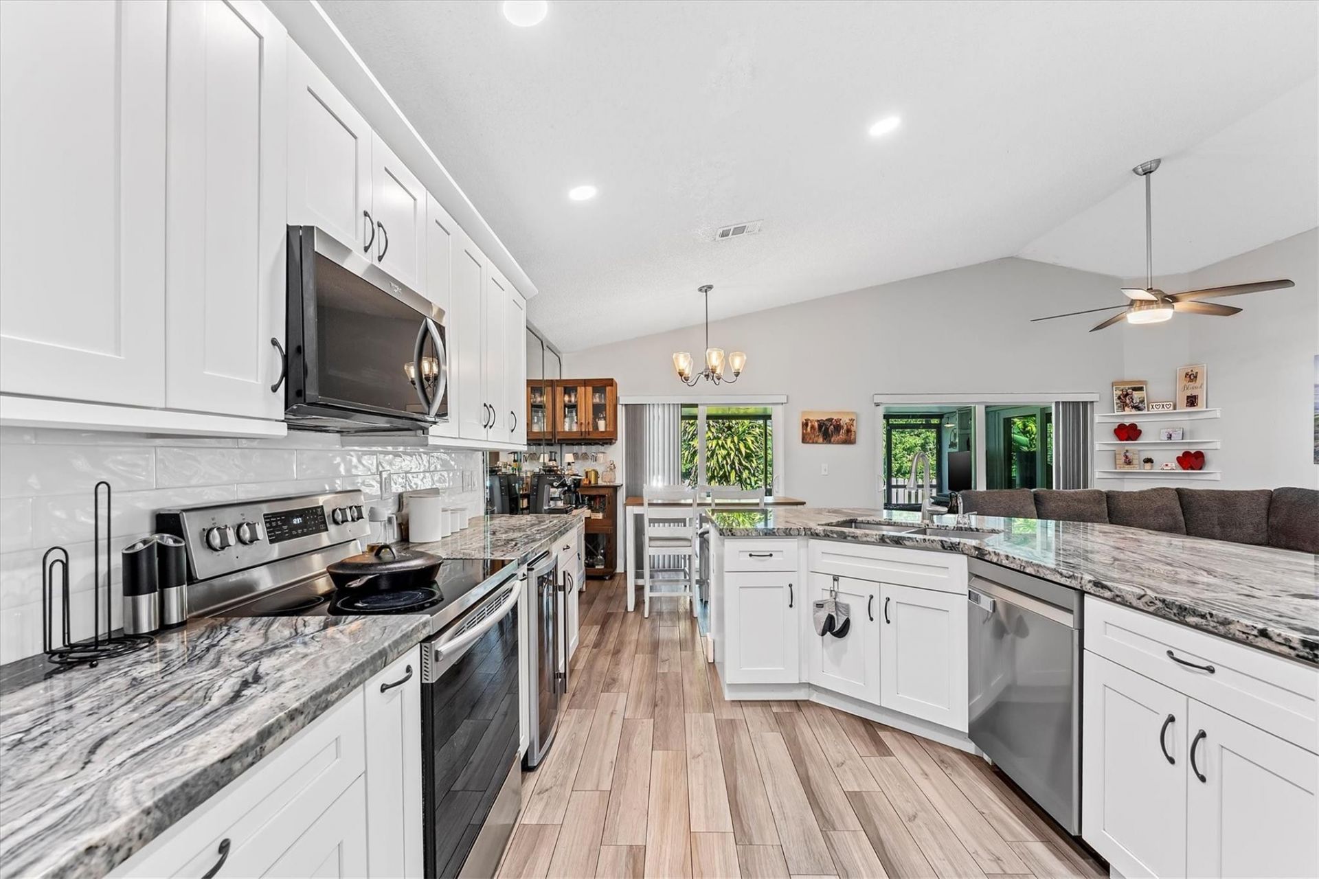 3 E Chesterfield Dr, Boynton Beach, FL 33426 Photo