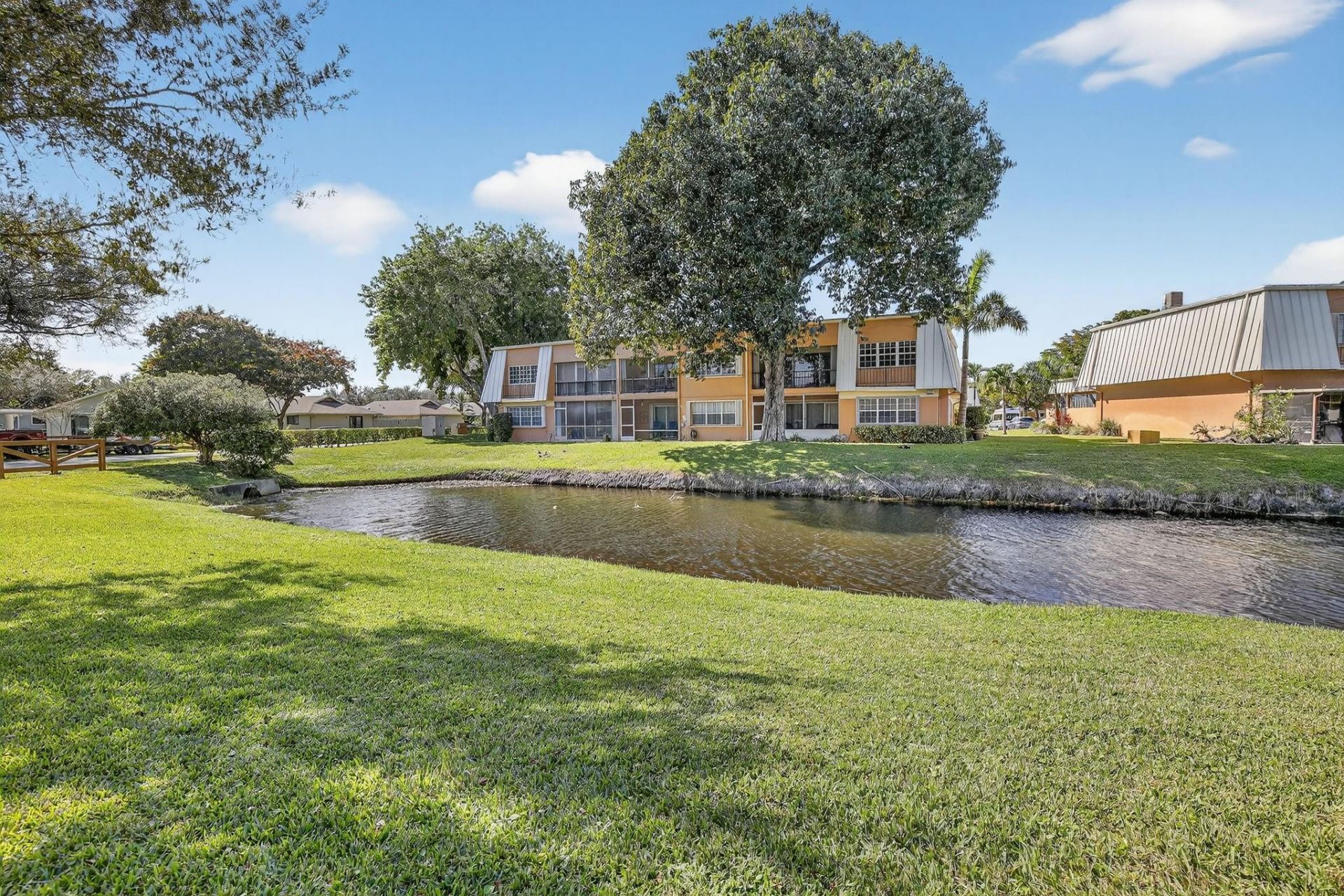 3673 W Forge Road, Unit 41, Davie, FL 33328 Photo