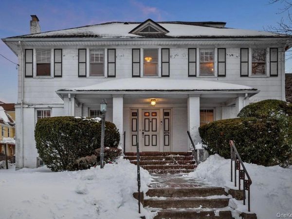 1349 Noel Avenue, Hewlett, NY 11557