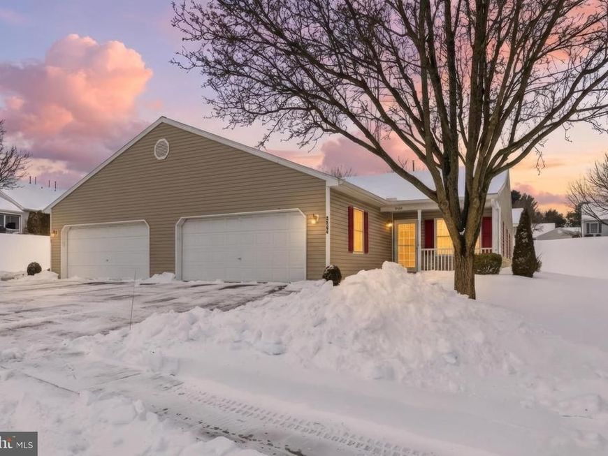 3004 Lakefield Road, Unit 3004, York, PA 17402 Main Photo