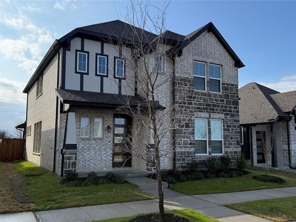 2032 Adriana Avenue, Celina, TX 75009