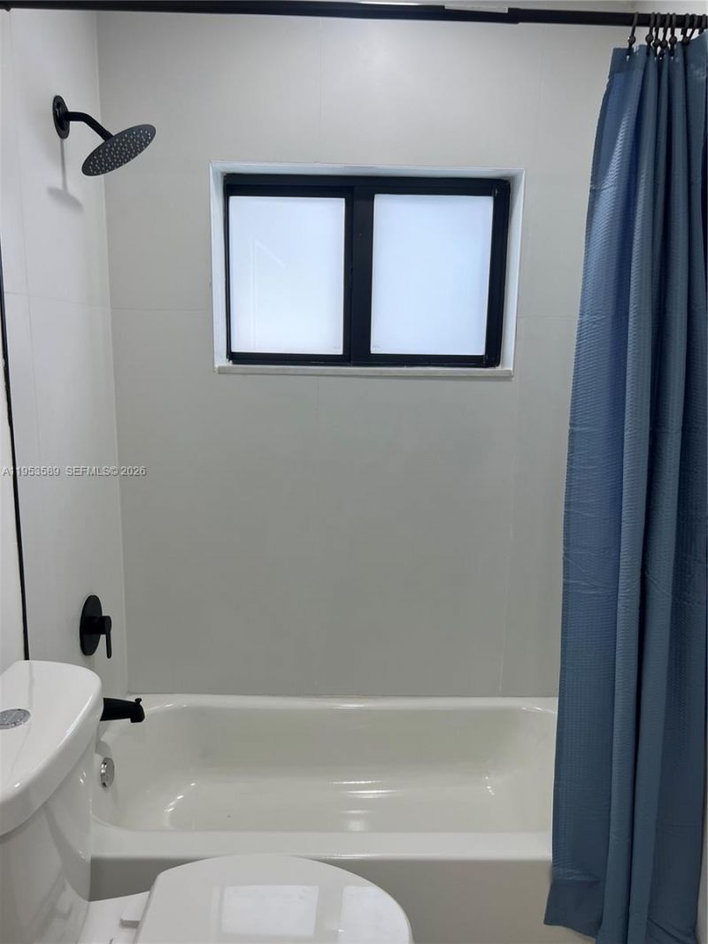 601 NW 198th St, Miami Gardens, FL 33169 Photo