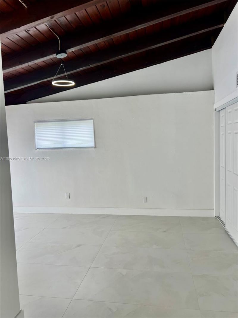 601 NW 198th St, Miami Gardens, FL 33169 Photo