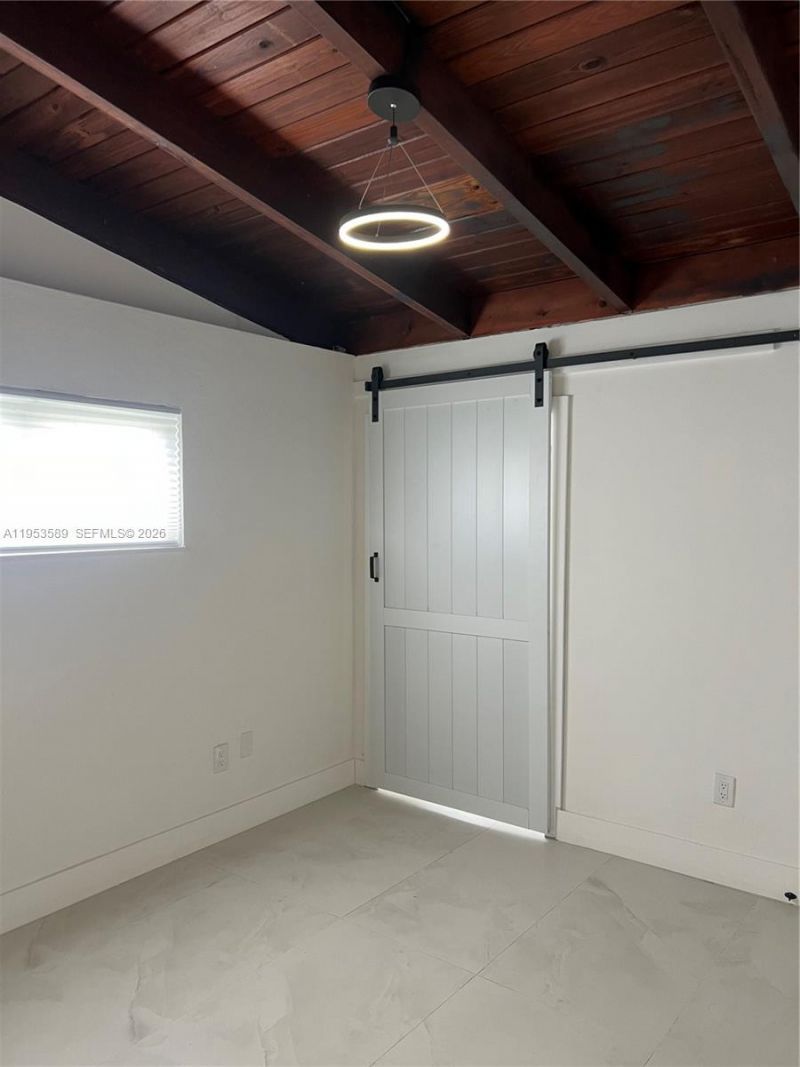 601 NW 198th St, Miami Gardens, FL 33169 Photo