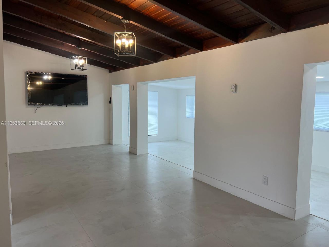 601 NW 198th St, Miami Gardens, FL 33169 Photo