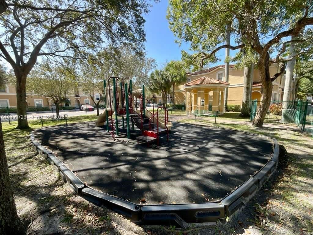 3023 SW 129th Ter, Unit 155, Miramar, FL 33027 Photo