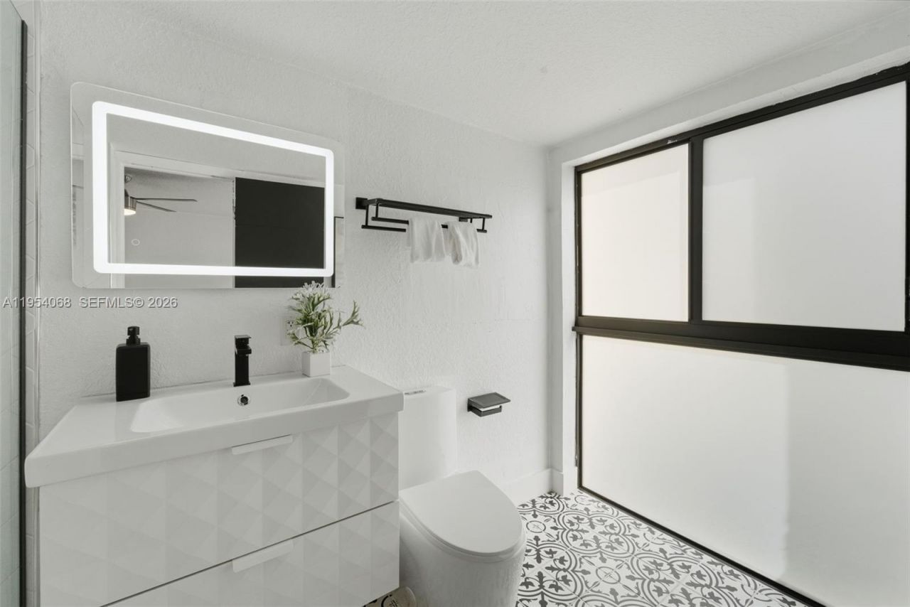 7855 SW 106th Ave, Miami, FL 33173 Photo