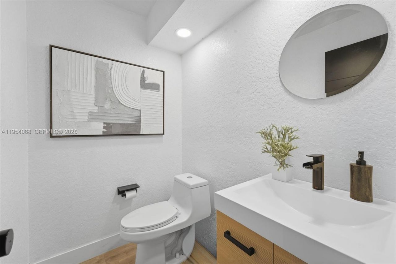 7855 SW 106th Ave, Miami, FL 33173 Photo