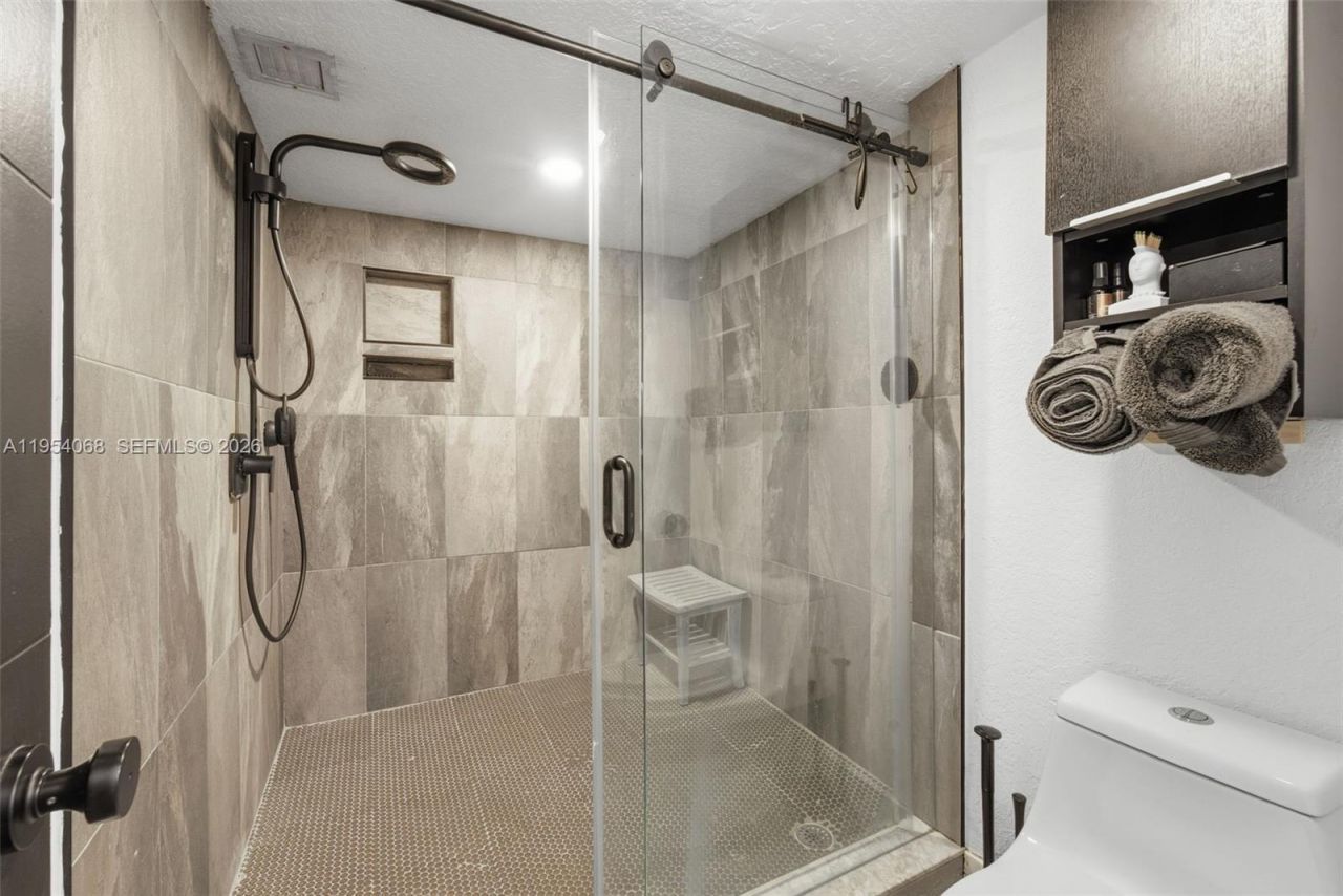 7855 SW 106th Ave, Miami, FL 33173 Photo