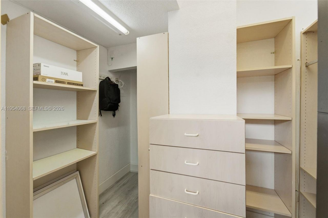 7855 SW 106th Ave, Miami, FL 33173 Photo