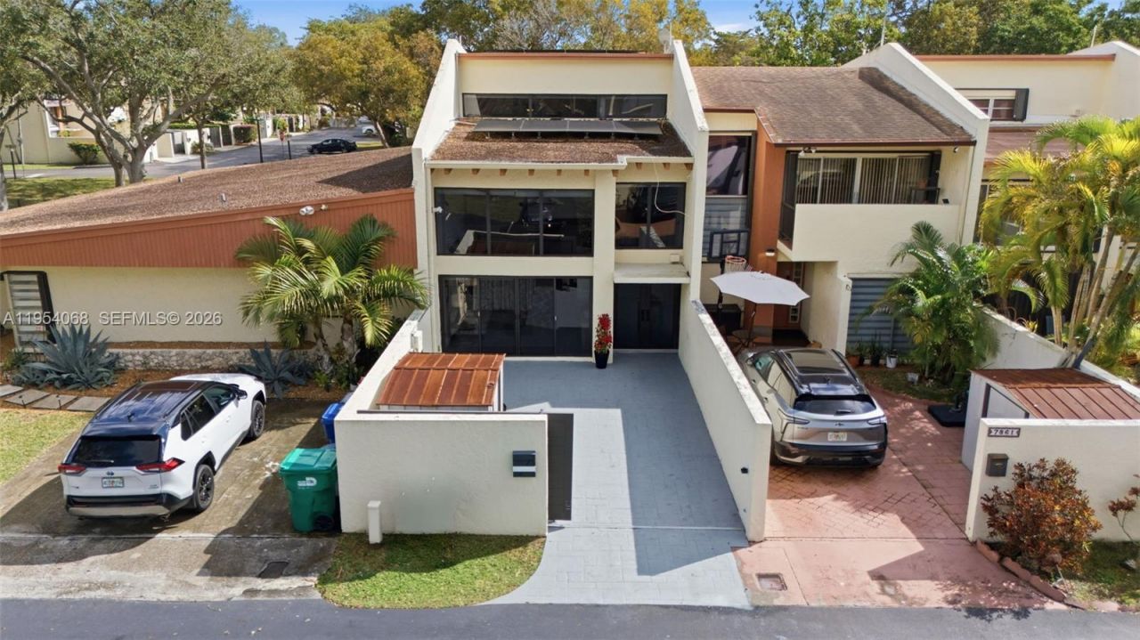 7855 SW 106th Ave, Miami, FL 33173 Photo